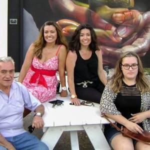 Meet your Posher, Claudia